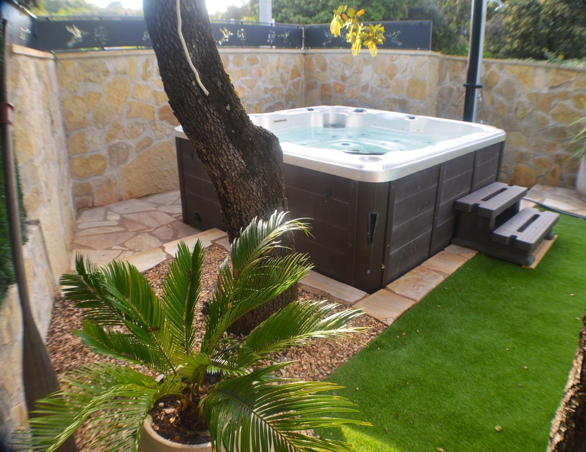 La Rose Des Vents & Spa - Gite Provence Néoules Esterno foto